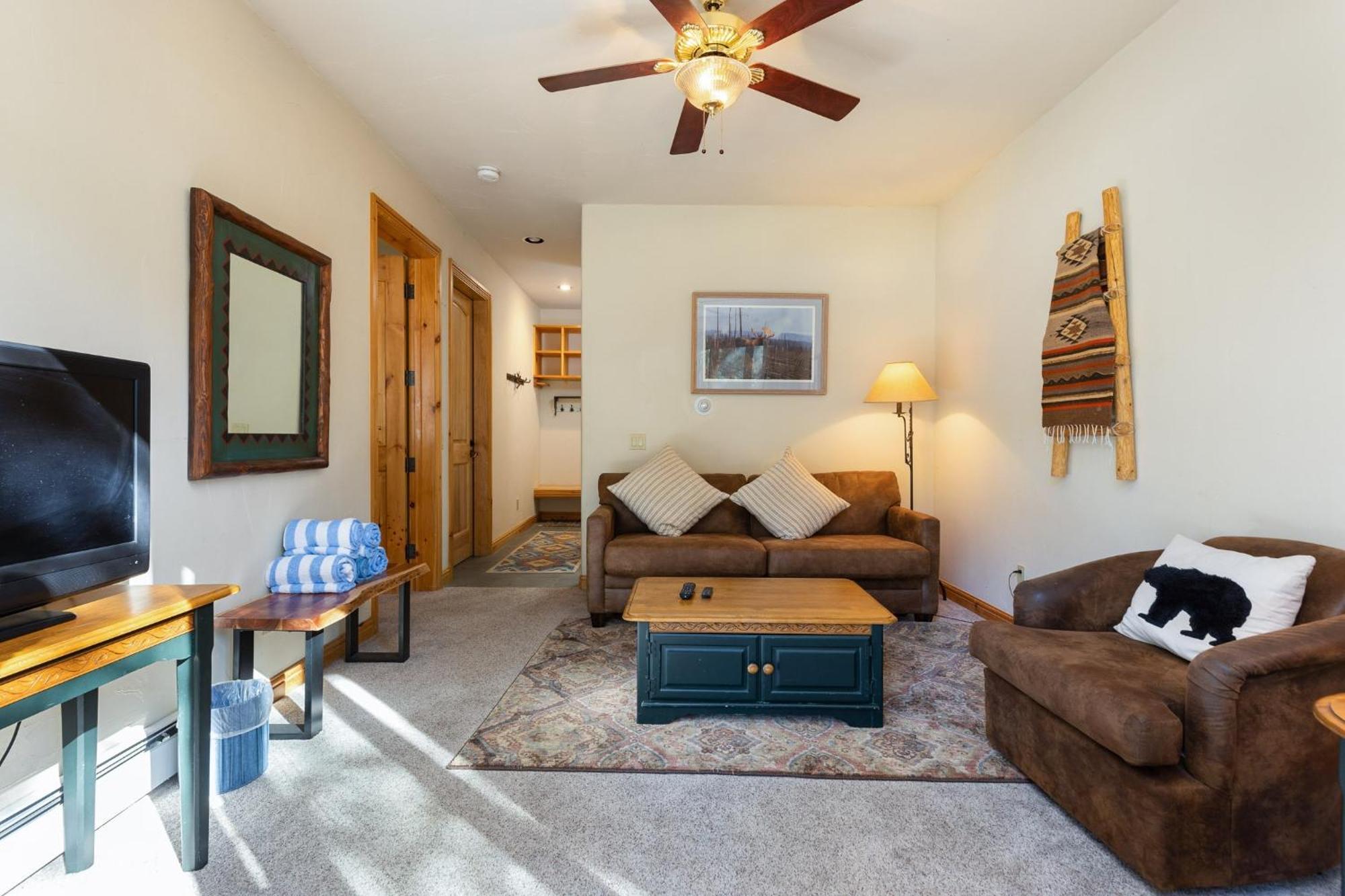 2985 Ironwood Townhomes Кистон Экстерьер фото