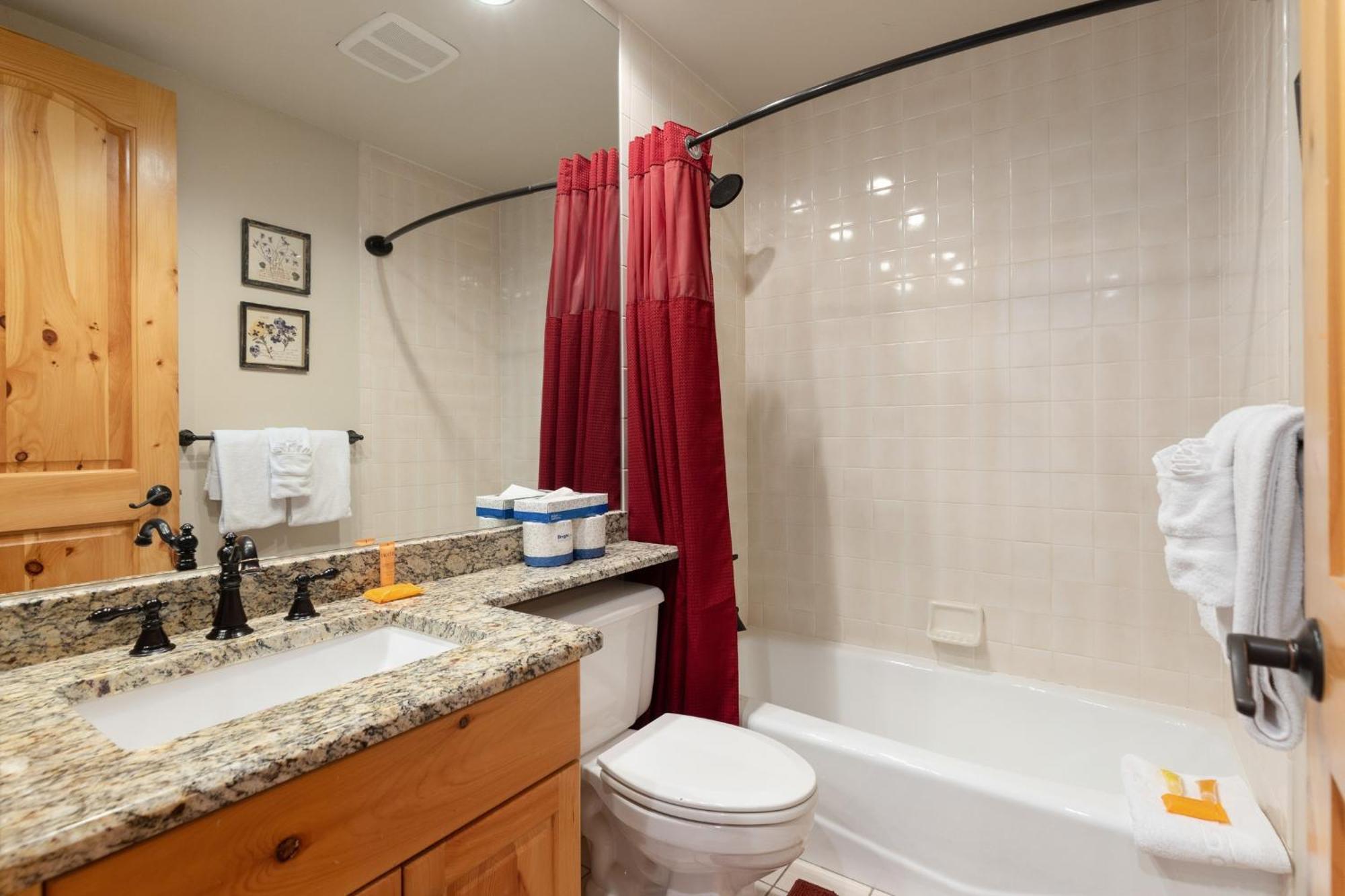2985 Ironwood Townhomes Кистон Экстерьер фото